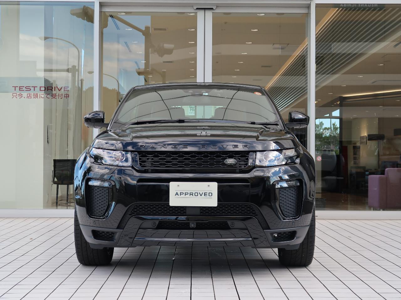 存在バツグンのオープンカーsuv レンジローバー イヴォークコンバーチブルを解説 輸入車 外車の中古車探しなら ユニバース 存在バツグンのオープンカーsuv レンジローバー イヴォークコンバーチブルを解説 輸入車 外車の中古車探しなら ユニバース